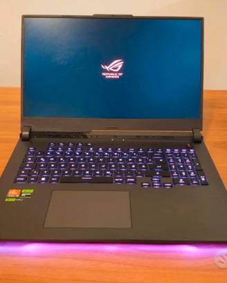  Asus ROG Strix G17 AMD Ryzen 9 7845HX RTX 4070 