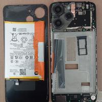 Componenti telefono incidentato