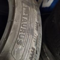 TAURUS DI MICHELIN PARI AL NUOVO