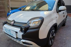 FIAT Panda Pandina Cross 1.0 FireFly Hybrid 5°P