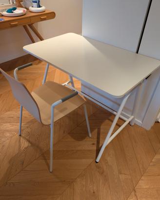 Scrivania gladhöjden e sedia läktare ikea