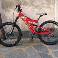 MOUNTAIN BIKE DABOMB