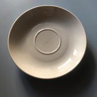 Piatto da portata in porcellana