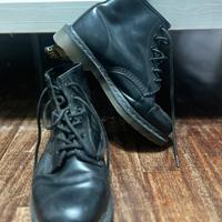 Dr. Martens 101 6 eye boots