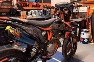 KTM 500 EXC-F Six Days 2021-Motard-Kit completo