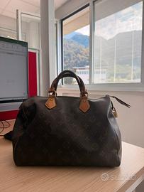 Borsa LV 30
