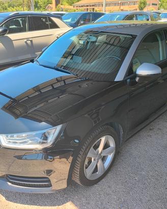 Audi A1 SPB 1.6 TDI 116 CV S tronic Sport
