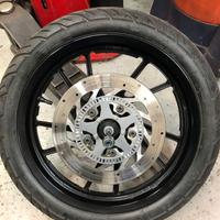 Cerchio in lega anteriore e gom Kymko Agility 125s