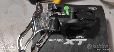 Deragiatore anteriore