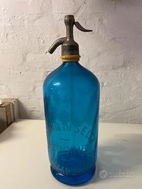 Bottiglia seltz blu