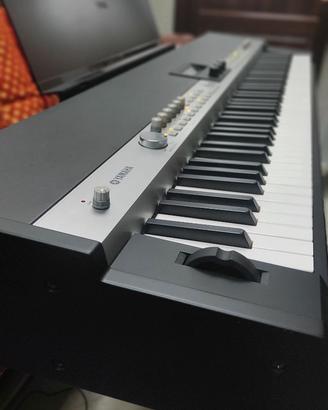 Yamaha CP5 Stage Piano - Tasti in legno ivory feel