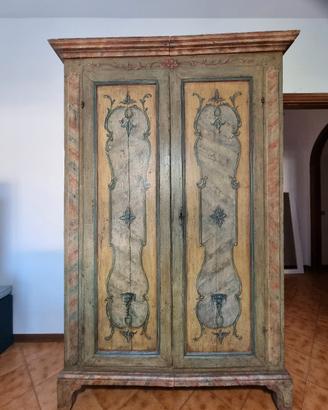Armadio antico / antiquariato due ante 