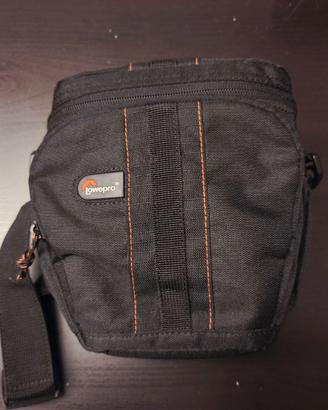 Stupenda borsa per macchina fotografica Lowepro
