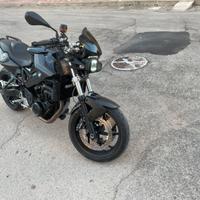 Bmw f800r