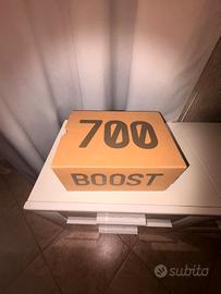 adidas yeezy 700 bost