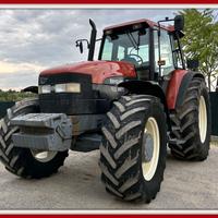 Trattore Agricolo New Holland M135