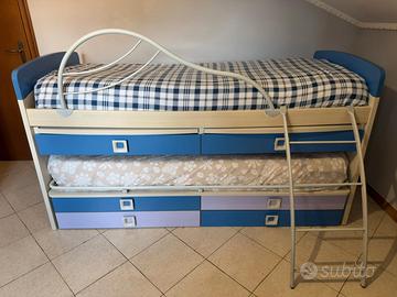 letti cameretta con cassettiera