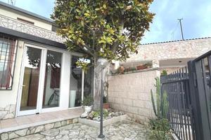 3 LOCALI A BARLETTA