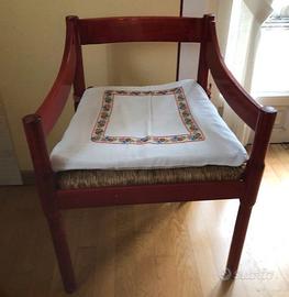 Due poltroncine Magistretti