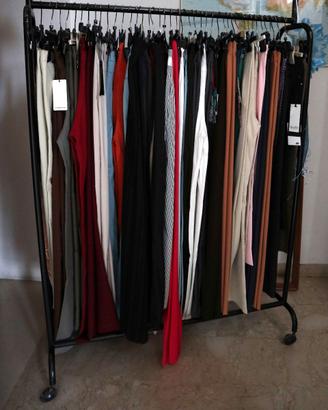 Stock 40 pantaloni donna nuovi con cartellino