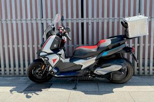 Bmw C400X