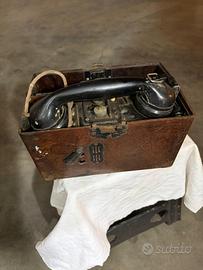 Telefono bachelite da campo vintage