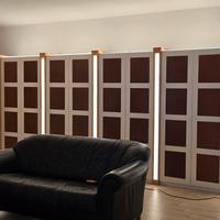 Armadio luminoso realizzato su disegno