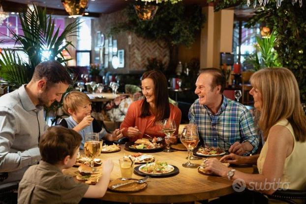 Affittasi delizioso e storico ristorante