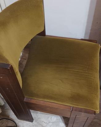 sedie in velluto e legno