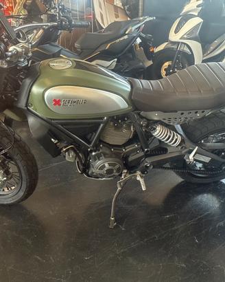 Ducati scrambler 800  con 13000 km