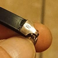 braccialetto in Caucciù con 3 cuori e gancio arg.