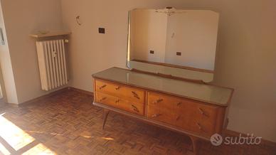 Comò vintage anni 60