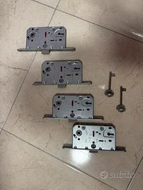 4 Serrature Una Chiave