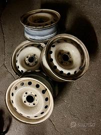 Cerchi in ferro Peugeot 14”