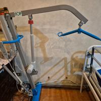 Sollevatore sanitario elettrico