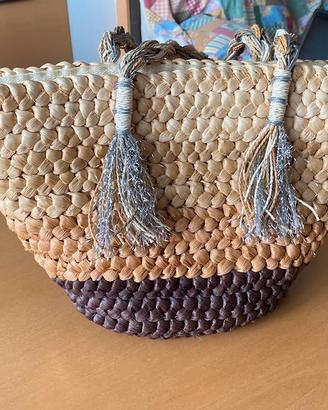 Borsa di paglia fatta a mano    -    COME NUOVA