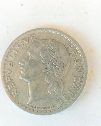 5 franchi francesi del 1947