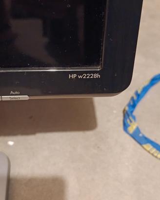 monitor 22" hp ruota île 90 gradi