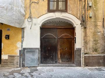 CENTRO STORICO 6 vani con Ascensore
