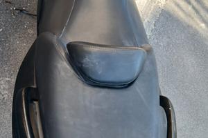 scooter T MAX anno 2001 incidentato intero o pezzi