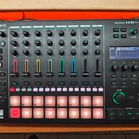 Roland MC 707 Groovebox 