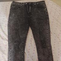 Jeans strappati 