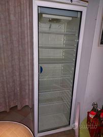 FRIGO A VETRINA VENTILATO CON NEON FUNZIONANTE!!