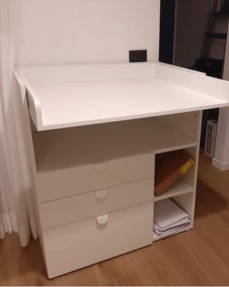Fasciatoio con cassettiera