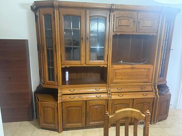 mobile ,mobiletto e specchio