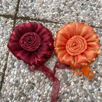 Ferma tende a forma di fiore