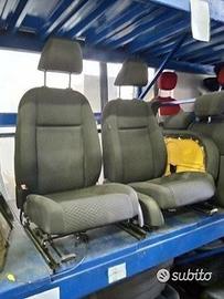 Interno In Tessuto Per Opel Zafira 2007