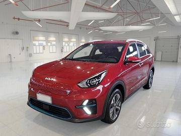 KIA E-NIRO 64 KWH STYLE 5 PORTE BERLINA
