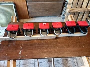 Abbeveratoio automatico a livello costante
