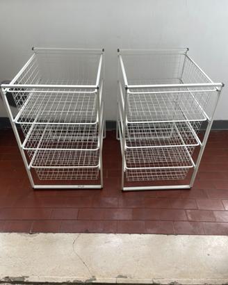 Cassettiera in metallo Ikea a quattro cassetti
